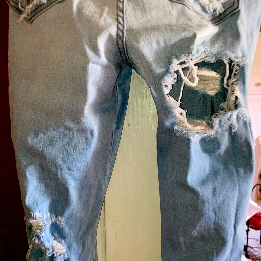 Cute ripped Jeans!